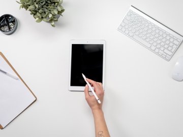 中國賣家為何青睞加拿大注冊公司？長線價值與北美布局紅利解析