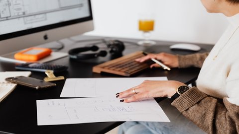 物流企業見證真實交易的發生