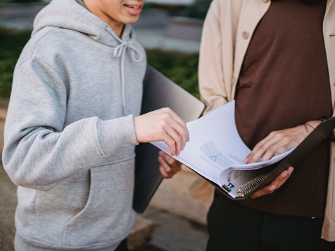 離岸賬戶開設(shè)指南:流程、材料與實(shí)操解析 離岸賬戶開設(shè)指南:流程、材料與實(shí)操解析