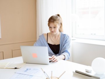 浙江注冊(cè)離岸公司全攻略：流程、法規(guī)與優(yōu)勢(shì)詳解